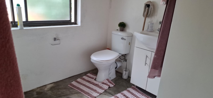 5 Bedroom Property for Sale in Nahoon Beach Eastern Cape